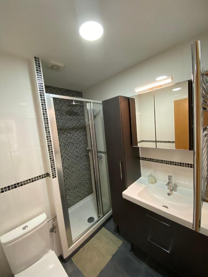 Entire New Apartment 20' From Barcelona Sabadell Exteriör bild