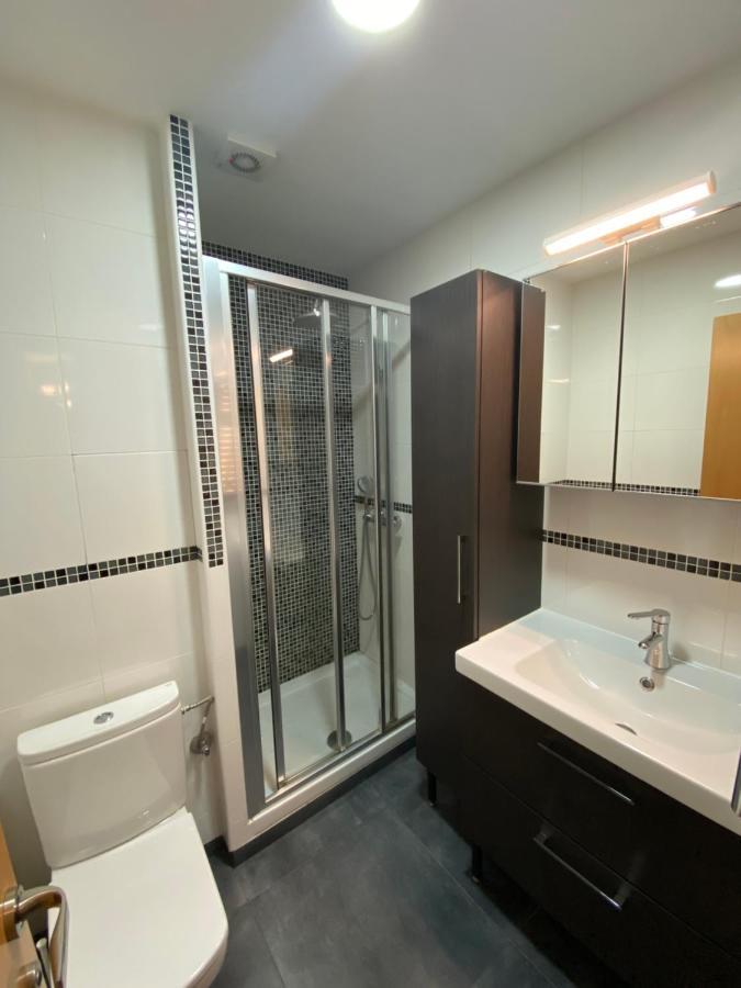Entire New Apartment 20' From Barcelona Sabadell Exteriör bild