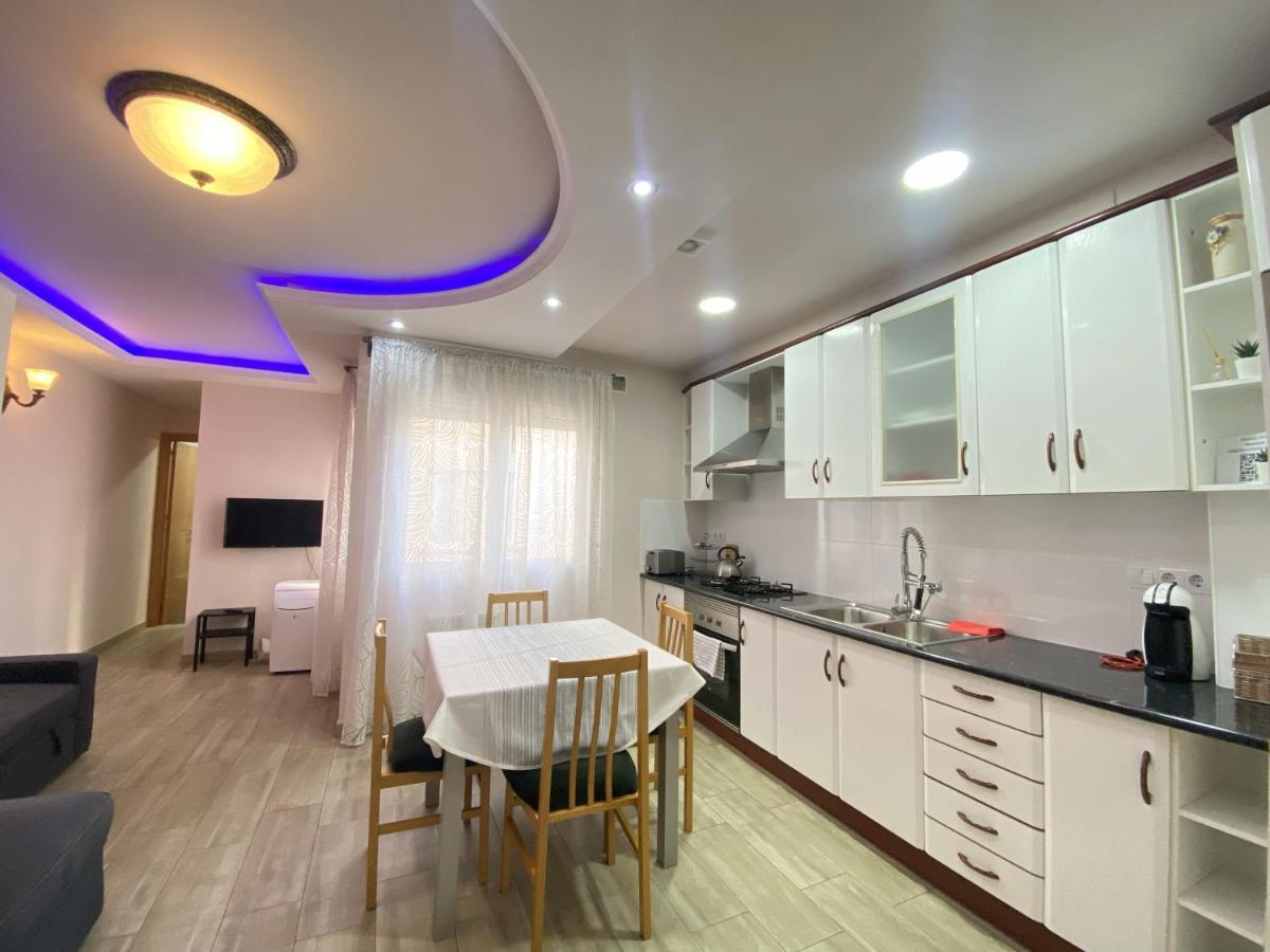 Entire New Apartment 20' From Barcelona Sabadell Exteriör bild
